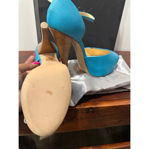 Giuseppe Zanotti Turquoise Textured Peep Toe Platform Heels size 38 EU - Picture 4 of 4